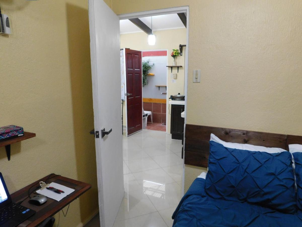 Condo Villa B27 Sleeps Five People - B28 Sleeps Six People - Price Includes Housekeeping Fees Not Taxes - Very Close To The Pool And Beach! Jacó Dış mekan fotoğraf