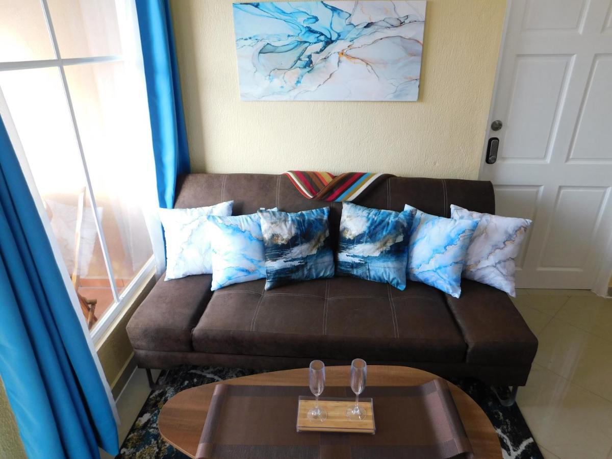 Condo Villa B27 Sleeps Five People - B28 Sleeps Six People - Price Includes Housekeeping Fees Not Taxes - Very Close To The Pool And Beach! Jacó Dış mekan fotoğraf